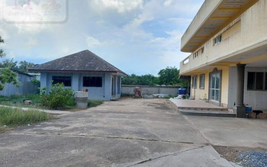 65040 ให้เช่าที่ดินทำเป็นคลังสินค้าศูนย์กระจายสินค้า ถนนพุทธมณฑลสาย7 พร้อมอาคารสำนักงาน พร้อมบ้านพักอาศัยและโกดัง ถนนบรมราชชนนี