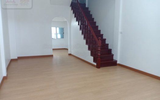 ขายทาวน์เฮ้าส์ ทาวน์โฮม 2ชั้น หมู่บ้านศิรินเทพ9 ถนนรามคำแหง ซอยมีสทีน ใกล้สถานีรถไฟฟ้า ราษฏร์พัฒนา สะพานสูง กรุงเทพฯ