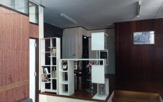 ขายบ้านเดี่ยว1ชั้น ถนนพระรามเก้าซอย13 พระราม9 แขวงบางกะปิ เขตห้วยขวาง กรุงเทพมหานคร