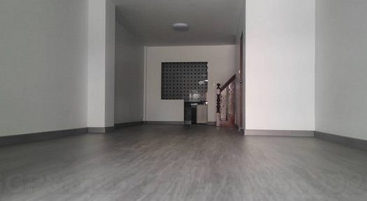 ขายทาวน์เฮ้าส์2ชั้น17ตารางวา พูนสินธานี1 ตกแต่งใหม่ ใกล้บิ๊กซี ลาดกระบัง ใกล้เมือง กรุงเทพฯ