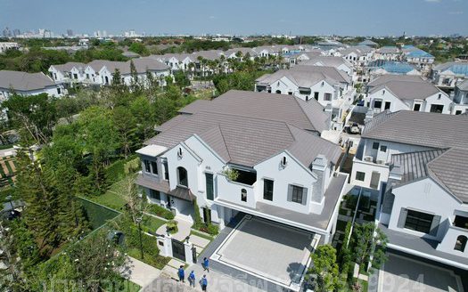 ขายหมู่บ้านเดี่ยวหรูติดสวนติดสโมสรนันทวัน พระราม9 กรุงเทพกรุงเทพกรีฑาใหม่ แขวงสะพานสูง เขตสะพานสูง กรุงเทพมหานคร