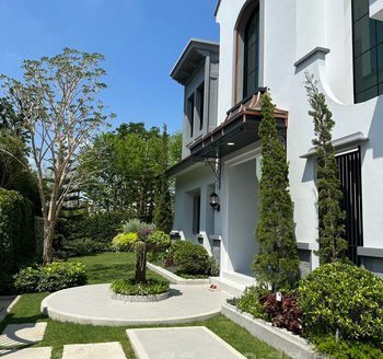 ขายหมู่บ้านเดี่ยวหรูติดสวนติดสโมสรนันทวัน พระราม9 กรุงเทพกรุงเทพกรีฑาใหม่ แขวงสะพานสูง เขตสะพานสูง กรุงเทพมหานคร