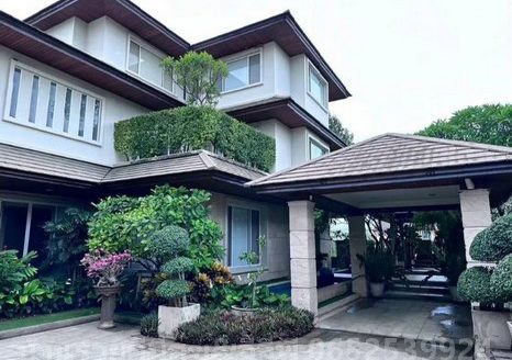 บ้านเดี่ยว 3ชั้น เนื้อที่260ตารางวา ใกล้มหาวิทยาลัยเกษตรศาสตร์ ซอยวิภาวดี-รังสิต60 ถนนวิภาวดี-รังสิต เขตหลักสี่ กรุงเทพมหานคร