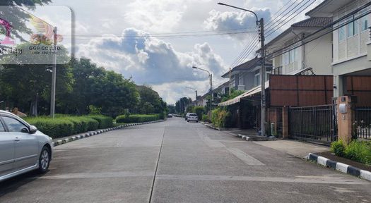 ขายถูก บ้านเดี่ยว 2 ชั้น หมู่บ้าน เดอะแพลนท์ พระราม 9-วงแหวนฯ1 ถนนพัฒนาชนบท แขวงคลองสองต้นนุ่น เขตลาดกระบัง กรุงเทพมหานคร 10520