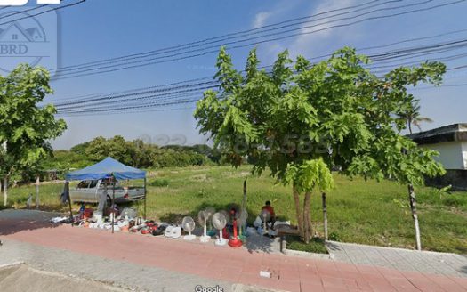 ขายที่ดินติดถนนเลียบวารี สร้างโกดัง (เนื้อที่ 3-2-33.7  ไร่ ขายไร่ละ 12 ล้านบาท รวมเป็นเงิน 43 ล้านบาท) โคกแฝด หนองจอก กรุงเทพฯ 10530