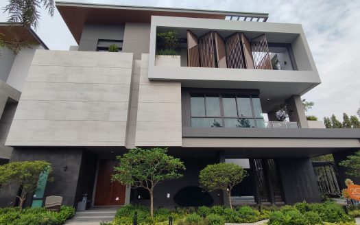 Luxury House For Sale บ้านหรู 3 ชั้น พร้อมลิฟท์ขึ้นลง The Gentry Sukumvit พระโขนง กรุงเทพมหานคร