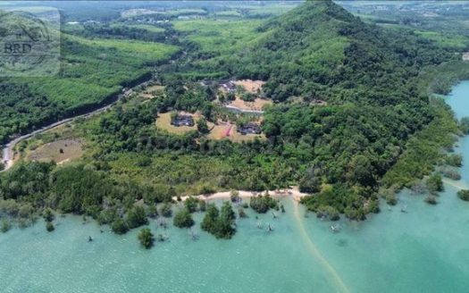 ขายที่ดินป่าคลอก ภูเก็ต เนื้อที่ 102 ไร่ ขายไร่ละ 15 ล้าน รวมเป็นเงิน 1,530 ล้าน อ.ถลาง ภูเก็ต