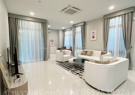 ตกแต่งให้พร้อม บ้านเดี่ยวหลังใหญ่ นันทวัน พระรามเก้า-กรุงเทพกรีฑาตัดใหม่ แลนด์แอนด์เฮ้าส์ สะพานสูง กรุงเทพมหานคร