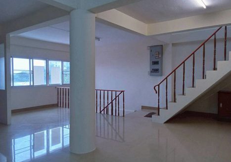 ได้หมดเลย รีโนเวทให้แล้ว สำนักงาน Office ร้านค้า สต๊อคสินค้า ตึก 4.5 ชั้น 36 ตรว. จอดรถ 5 คัน ติดถนนเทพารักษ์ ราคา 16.5 ล้าน เมือง สมุทรปราการ