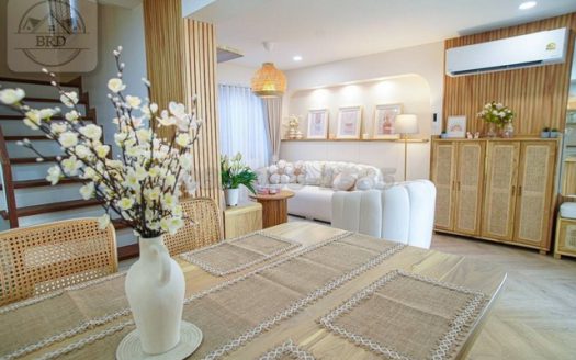 สุดคุ้ม รีโนเวทให้ ตกแต่งพร้อมเข้าอยู่ สถานีรถไฟฟ้าหน้าหมู่บ้าน ลาดพร้าว 115 ขาย 12 ล้าน ลาดพร้าว กรุงเทพมหานคร