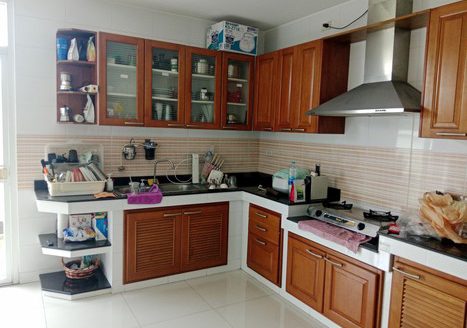 ขายบ้านเดี่ยว 3 ชั้น  ซอยร่มไทร ใกล้เดอะมอลล์บางแค & MRTภาษีเจริญ  พื้นที่ 47 ตร.วา | ใช้สอย 350 ตร.ม. | 4 ห้องนอน 4 ห้องน้ำ | จอดรถ 2 คัน