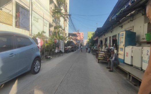 ขายหอเก่าราคาถูก 5 ชั้น 2 ตึก ห้องพัก 145 ห้อง ขาย 35 ล้าน เนื้อที่ 260.7 ตารางวา นิคมบางพลี สมุทรปราการ