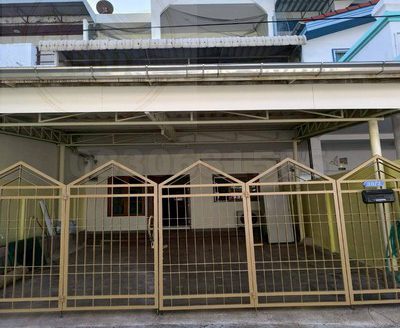 ให้เช่าบ้านทาวน์เฮ้าส์ 3 ชั้น 4 นอน 3 น้ำ ถนนสุขุมวิท 101 – ถนนวชิรธรรมสาธิต 32 บางนา กรุงเทพมหานคร