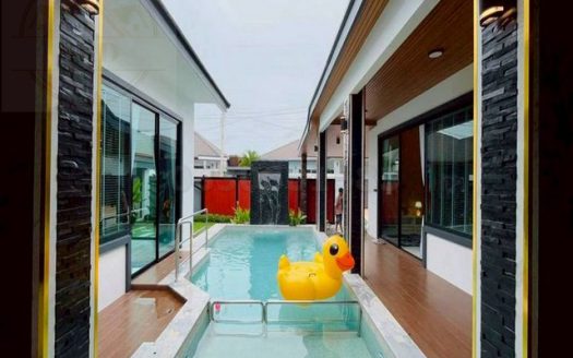 พูลวิลล่าหรูตกแต่งพร้อมอยู่ สระว่ายน้ำส่วนตัว ใกล้พัทยา ใกล้อ่างเก็บน้ำมาบประชัน พื้นที่ 400 ตรม. บางละมุง ชลบุรี