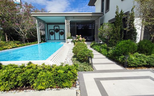 Luxury House For Sale Grand Bangkok Boulevard State Bangna ถนนคู่ขนานมอเตอร์เวย์ แขวงดอกไม้ เขตประเวศ กรุงเทพมหานคร