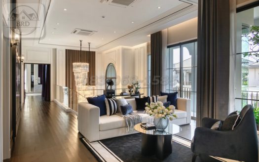 Grand Bangkok Boulevard ถนนบางนา-ตราด กม.15 บางพลี สมุทรปราการ ราคา 55 ล้าน 584 SQM. 130 SQW. 5 นอน 6 น้ำ 4 ที่จอดรถ